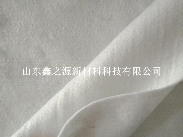 丙綸土工布施工連接技巧：高效、穩(wěn)固的拼接藝術(shù)