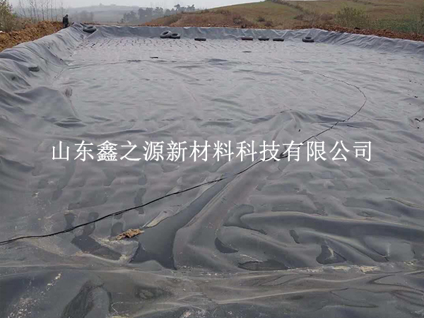 蓄水池防滲膜焊接要精準(zhǔn)！6 步操作讓接縫 “滴水不漏”